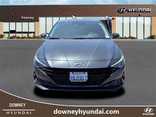 2022 Hyundai ELANTRA SE