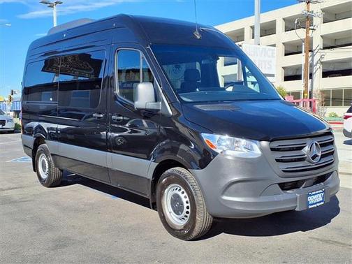 2024 Mercedes-Benz Sprinter 2500 Standard Roof