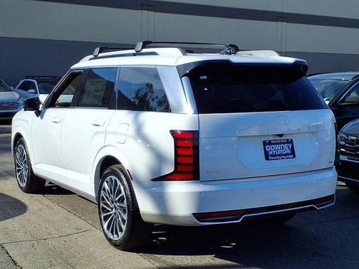 Creamy White Pearl 2026 Hyundai Palisade Hybrid Calligraphy