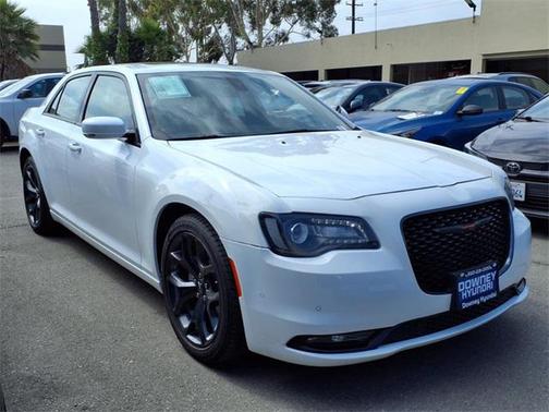 2023 Chrysler 300 S