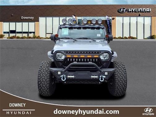 2023 Jeep Gladiator Overland
