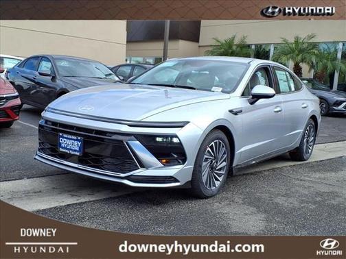 2025 Hyundai SONATA Hybrid SE