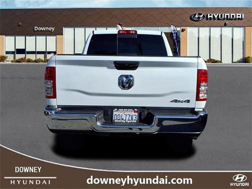 2022 RAM 2500 Tradesman Crew Cab 4x4 6'4' Box