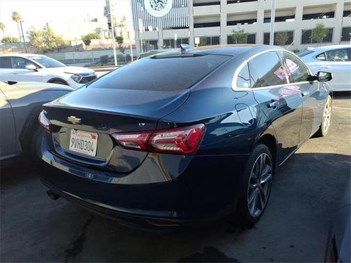 2022 Chevrolet Malibu FWD LT