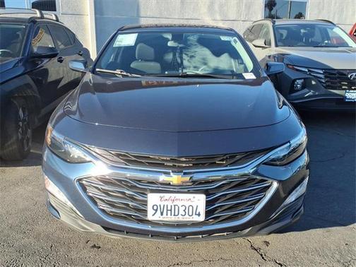 2022 Chevrolet Malibu FWD LT