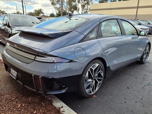 2025 Hyundai IONIQ 6 SEL