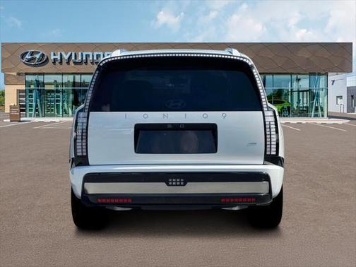 Snow White Pearl 2026 Hyundai IONIQ 9 Performance Calligraphy