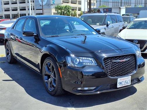 2023 Chrysler 300 S