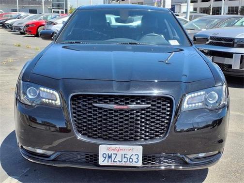 2023 Chrysler 300 S