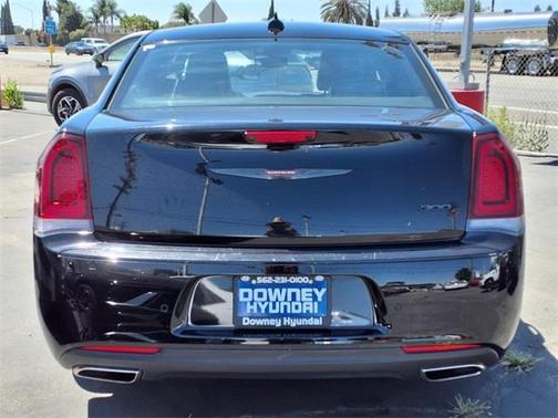 2023 Chrysler 300 S