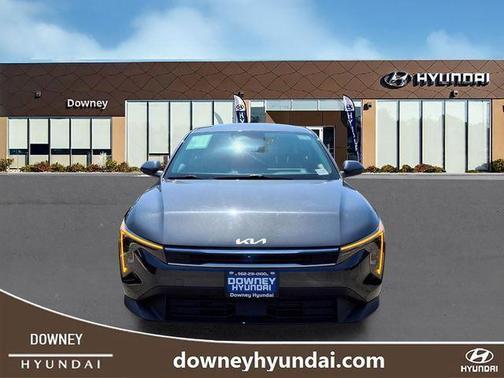 Interstellar Gray 2025 Kia K4 LXS