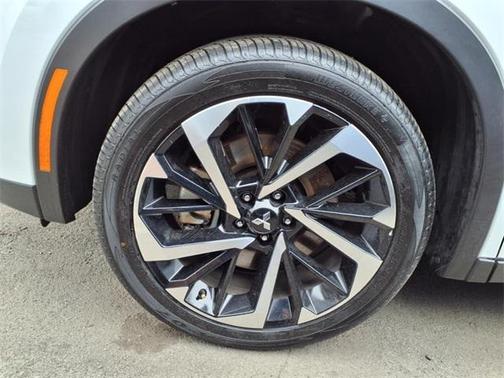 2023 Mitsubishi Outlander PHEV SE S-AWC
