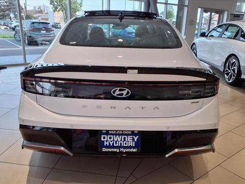 2025 Hyundai SONATA Hybrid Limited