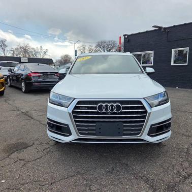 Carrara White 2017 Audi Q7 3.0T Prestige