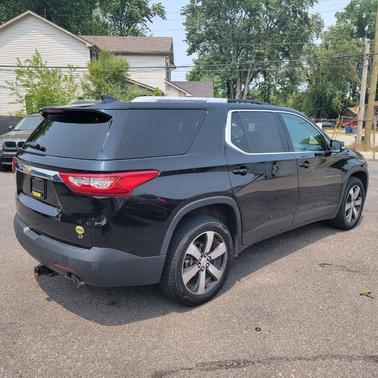 Mosaic Black Metallic 2018 Chevrolet Traverse LT Leather