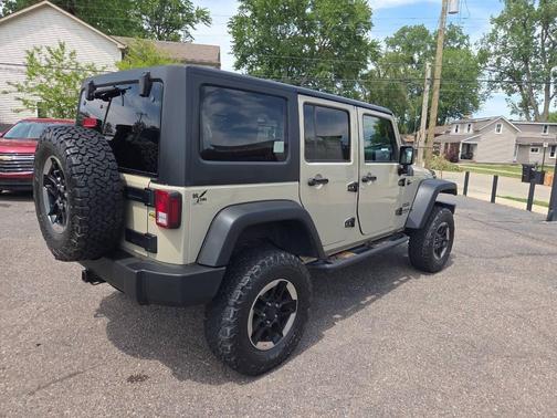 Gobi Clearcoat 2017 Jeep Wrangler Unlimited Sport