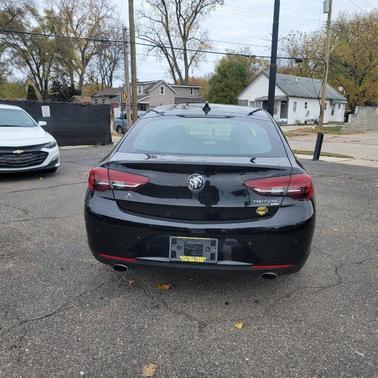 2019 Buick Regal Sportback AWD Essence