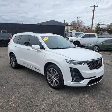 2021 Cadillac XT6 Premium Luxury AWD