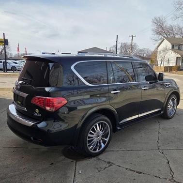 2015 INFINITI QX80 Base