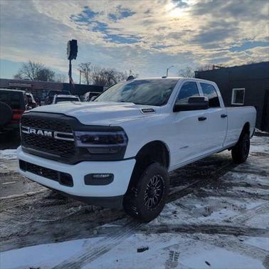 2022 RAM 2500 Tradesman Crew Cab 4x4 8' Box