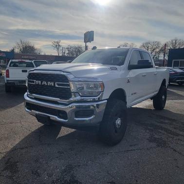 2022 RAM 2500 Big Horn Crew Cab 4x4 6'4' Box