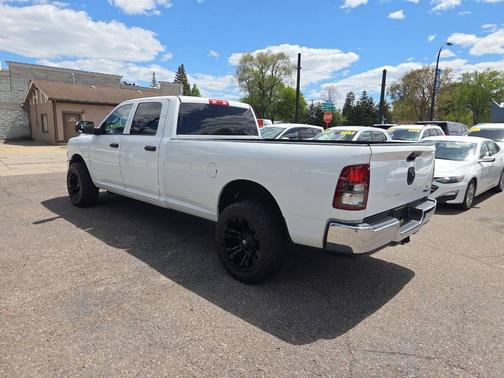 Bright White Clearcoat 2021 RAM 2500 Tradesman Crew Cab 4x2 8' Box