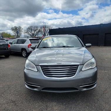 2012 Chrysler 200 Touring