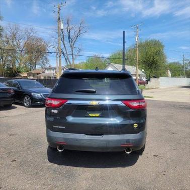 2020 Chevrolet Traverse LT Cloth