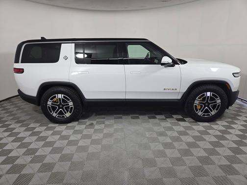 2022 Rivian R1S Launch Edition
