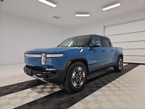 2023 Rivian R1T Adventure Quad Motor Large Pack