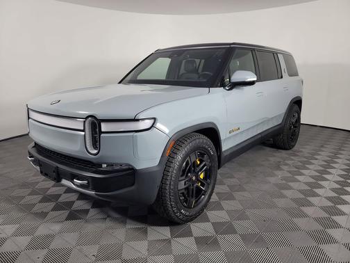2022 Rivian R1S Launch Edition