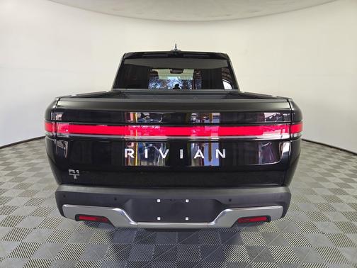 2024 Rivian R1T Adventure Package