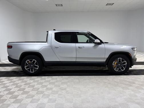 2022 Rivian R1T Launch Edition
