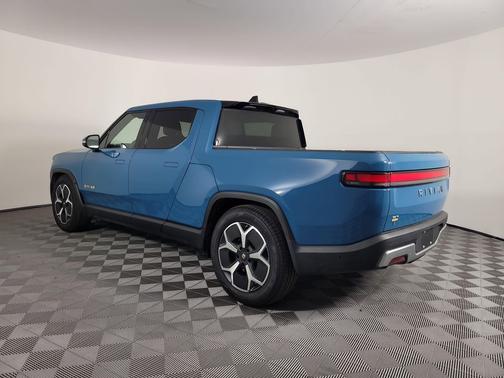 2022 Rivian R1T Adventure
