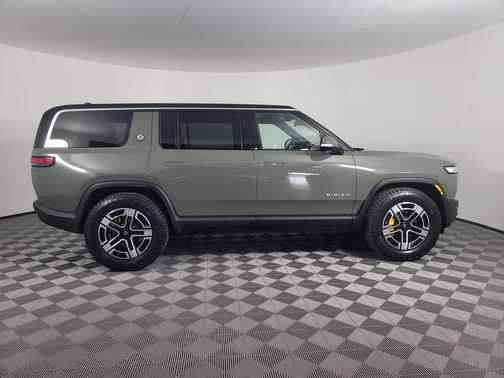 2023 Rivian R1S Launch Edition