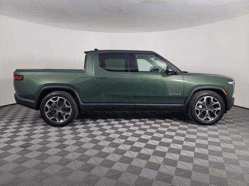Forest Green paint 2025 Rivian R1T Adventure trim