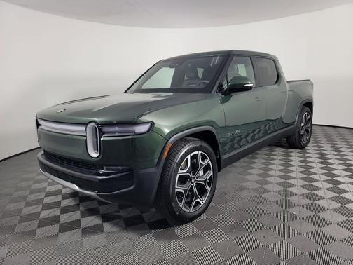 Forest Green paint 2025 Rivian R1T Adventure trim