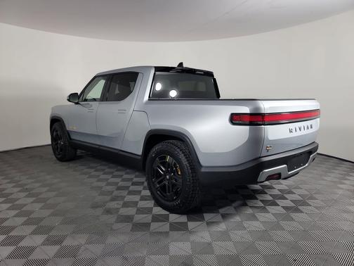 2023 Rivian R1T Adventure Quad Motor Large Pack