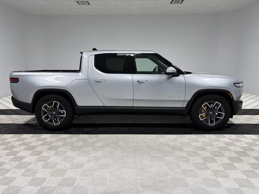 2023 Rivian R1T Adventure Quad Motor Large Pack