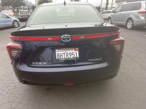 2019 Toyota Mirai Base