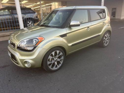 2012 Kia Soul +