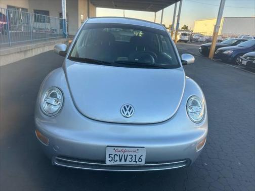 2003 Volkswagen New Beetle GL
