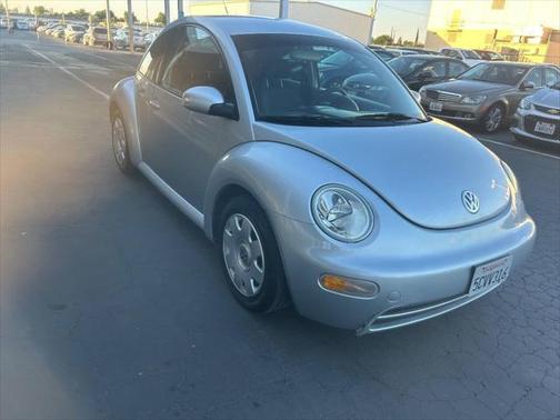 2003 Volkswagen New Beetle GL