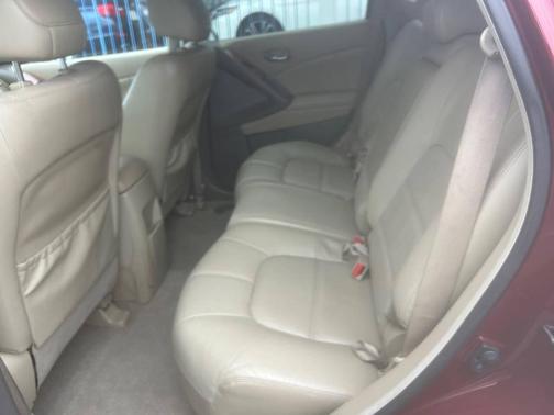 2012 Nissan Murano LE