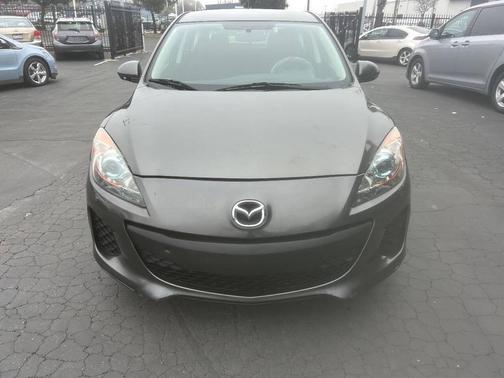 2013 Mazda Mazda3 i Touring