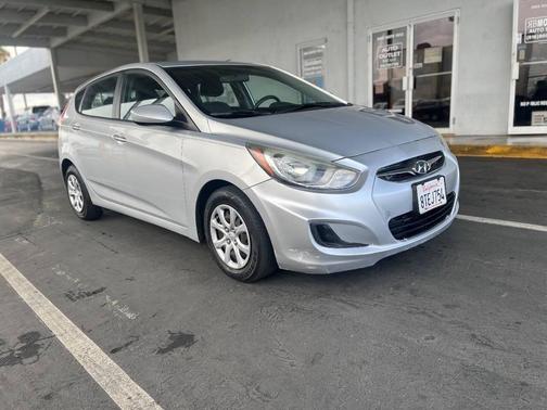 2014 Hyundai Accent GS
