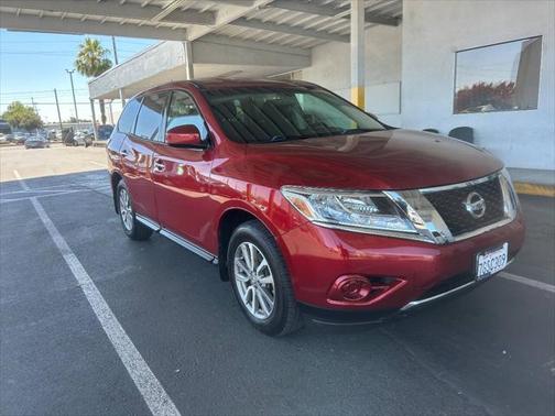 2014 Nissan Pathfinder S