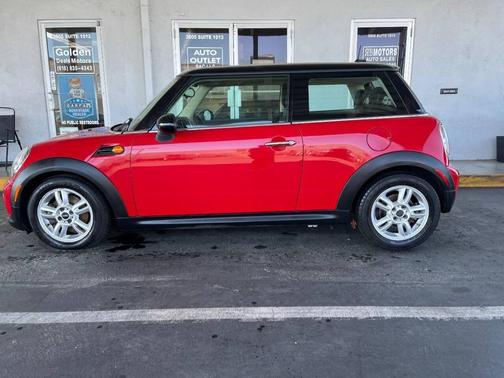 2012 MINI Cooper S Base