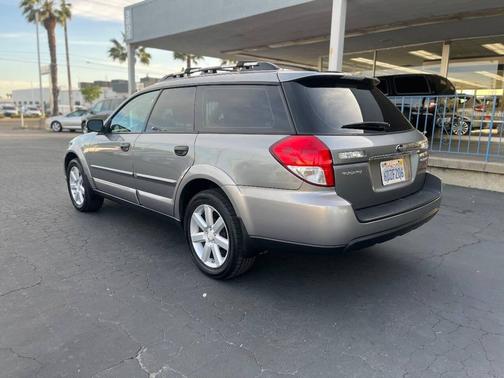 2008 Subaru Outback 2.5 i