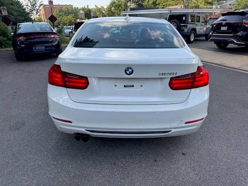 2013 BMW 328 328i 4dr Sedan